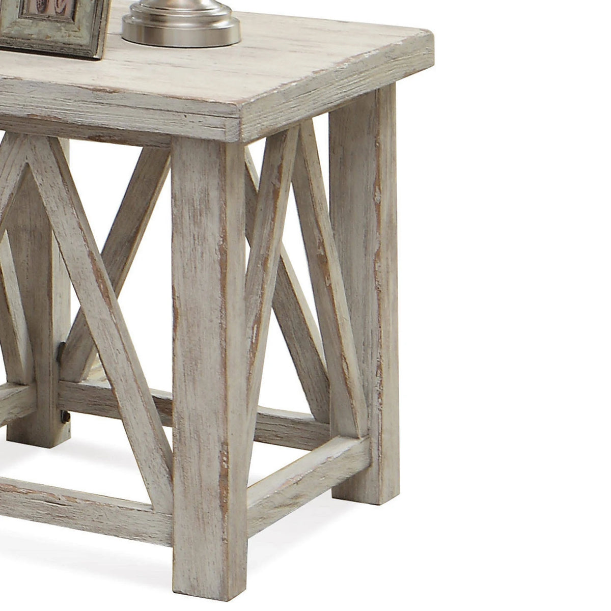 White End Table O984179
