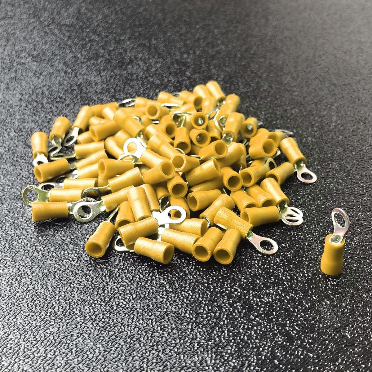 100pcs Insulated Electrical Crimp Connectors (12-10ga Yellow) I75144