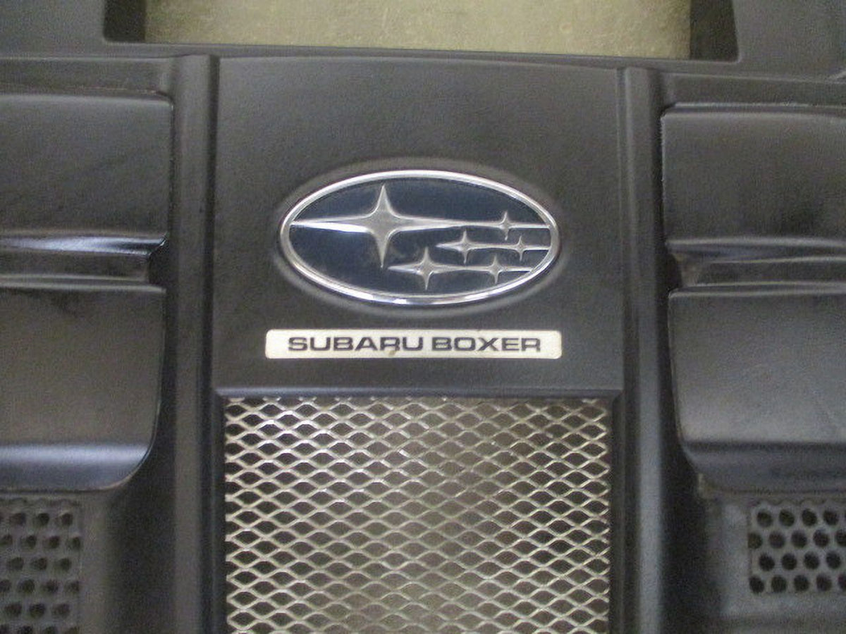 Pre-Owned Subaru Legacy Impreza Engine Cover H1529
