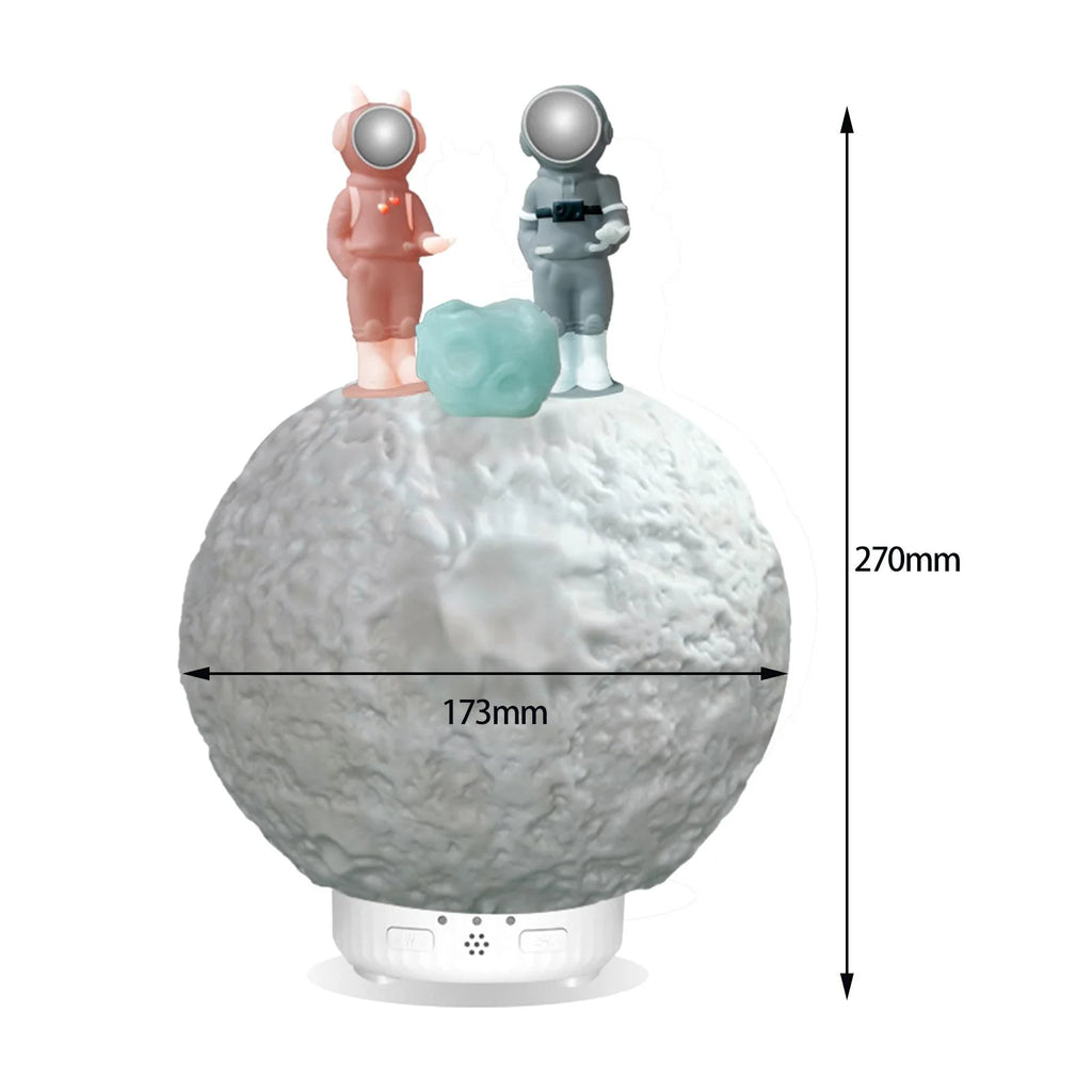 Astronaut Statue Essential Oil Diffuser Tabletop Humidifier S142