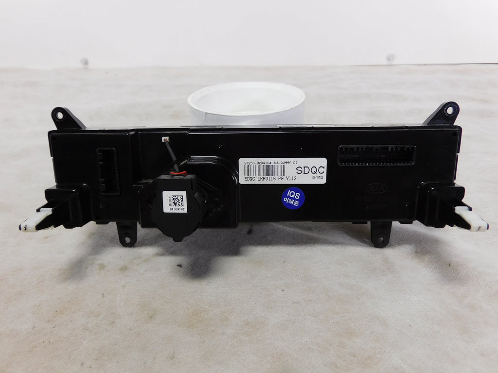 17 18 19 Kia Soul Heater AC Temperature Control Unit X84162