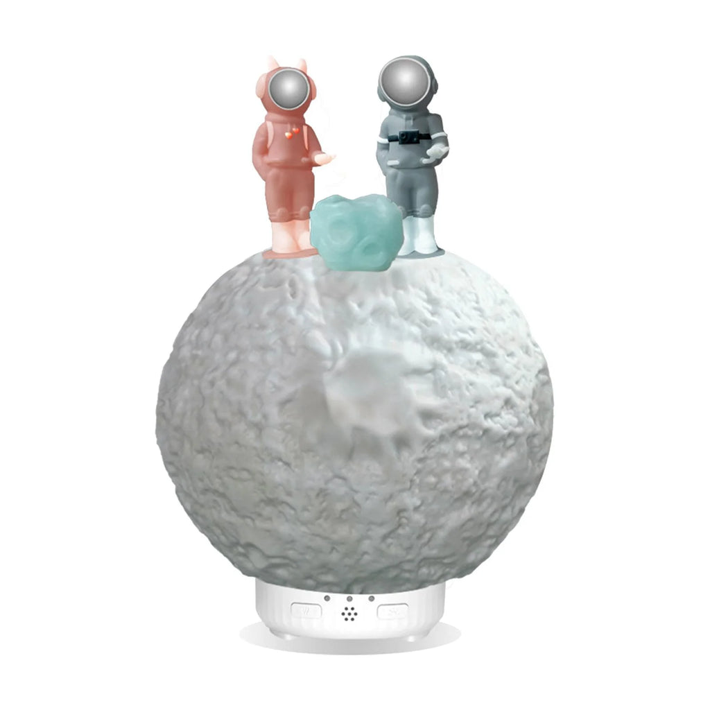 Astronaut Statue Essential Oil Diffuser Tabletop Humidifier S142