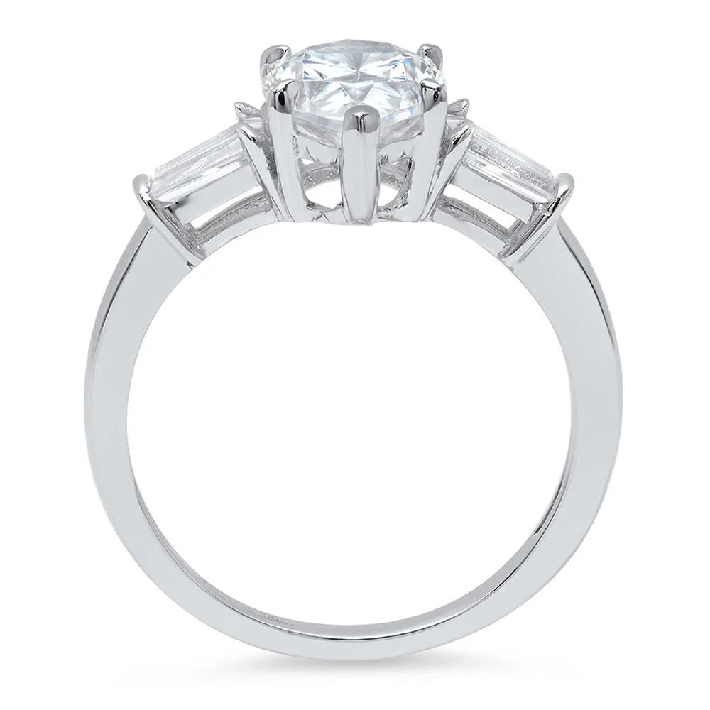 18K White Gold Three-Stone Diamond Engagement Ring Q146621