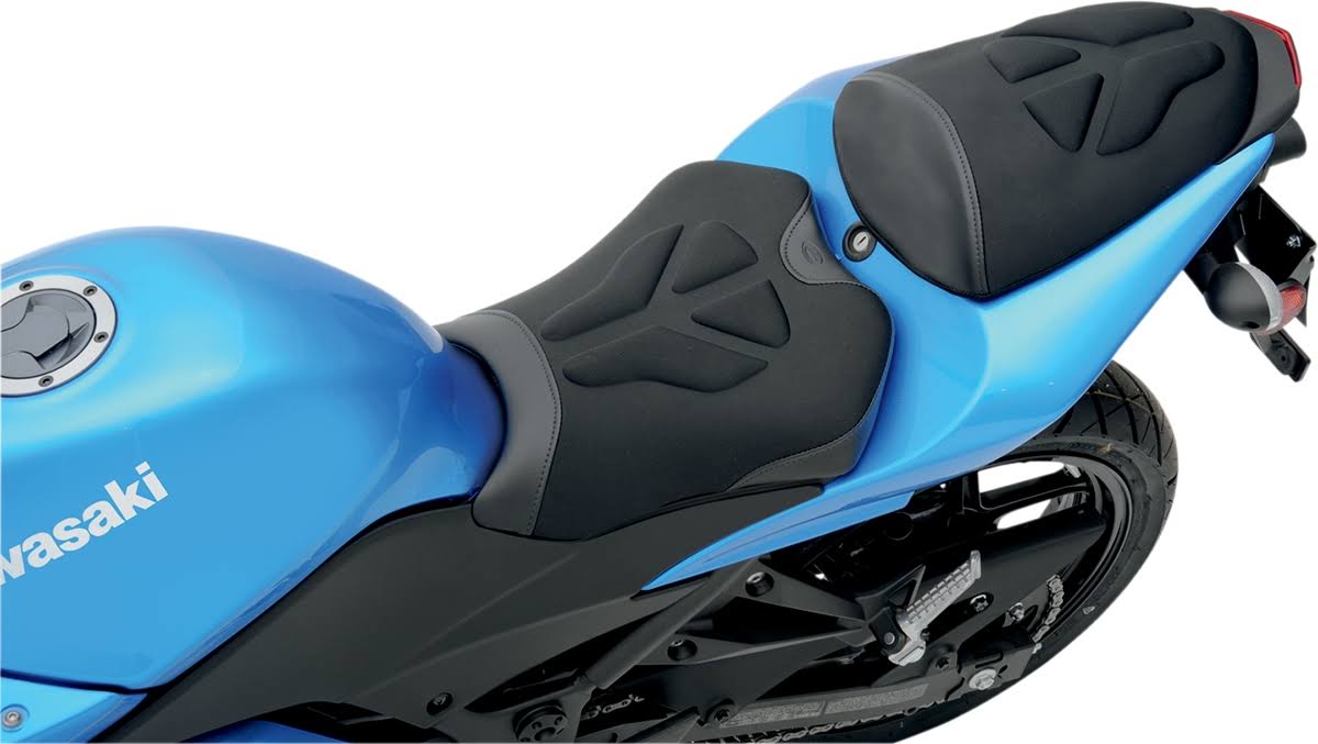 Solo Seat with Rear Cover D5188
