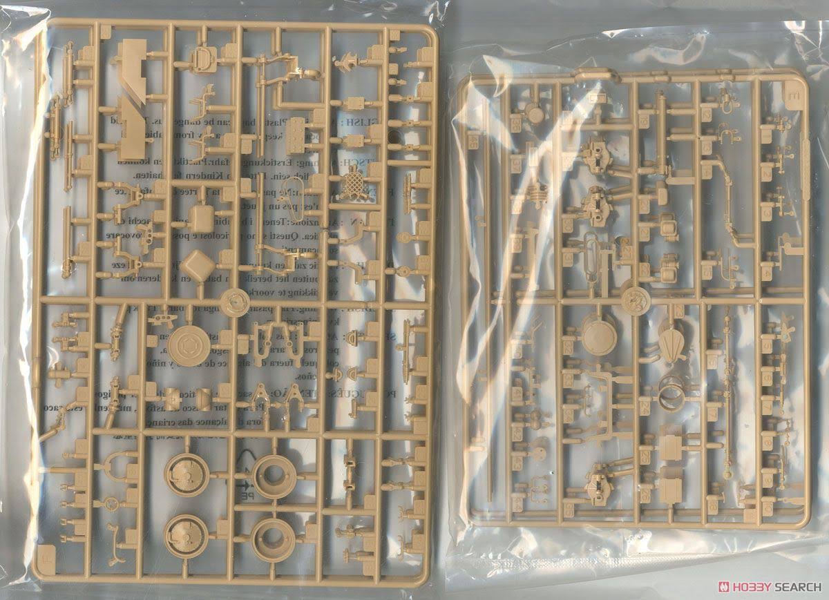1/35 Russian 9K79 Tochka Model Kit N779