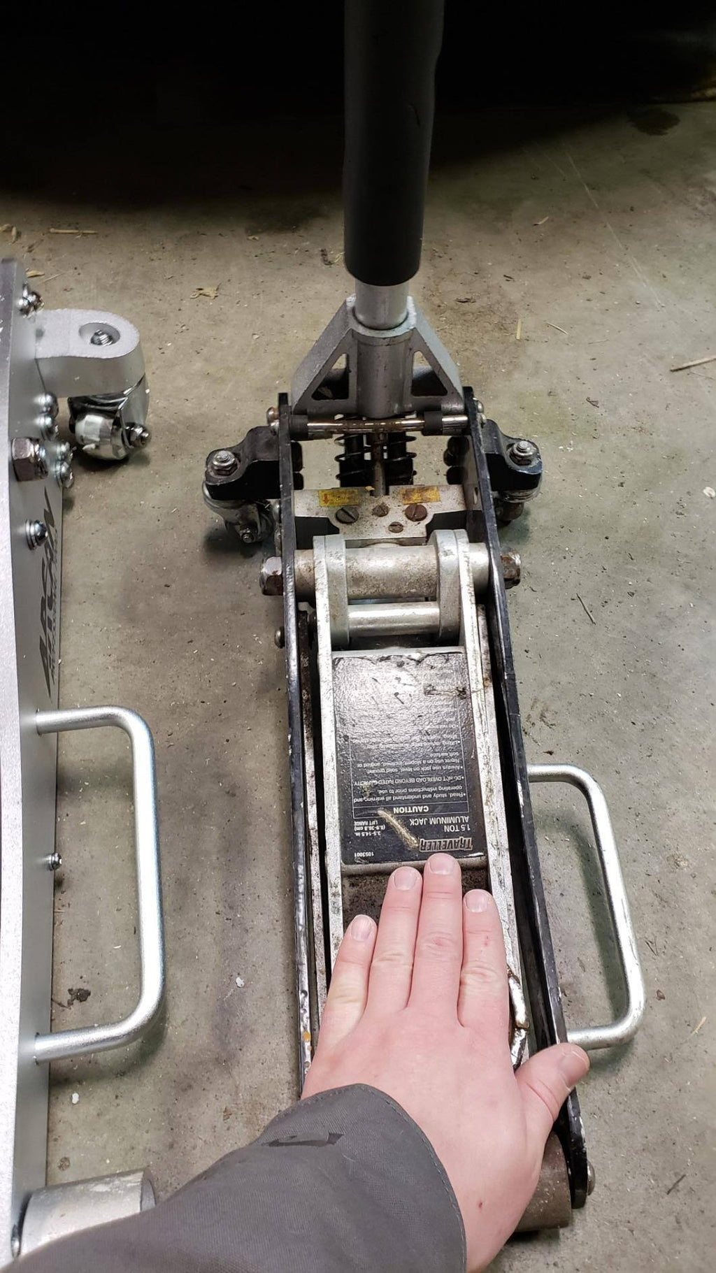 3-Ton Aluminum Floor Jack M359578