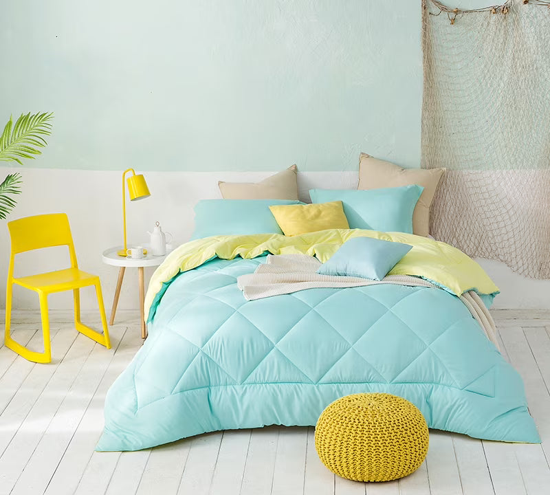 Yucca/Limelight Yellow Comforter D585