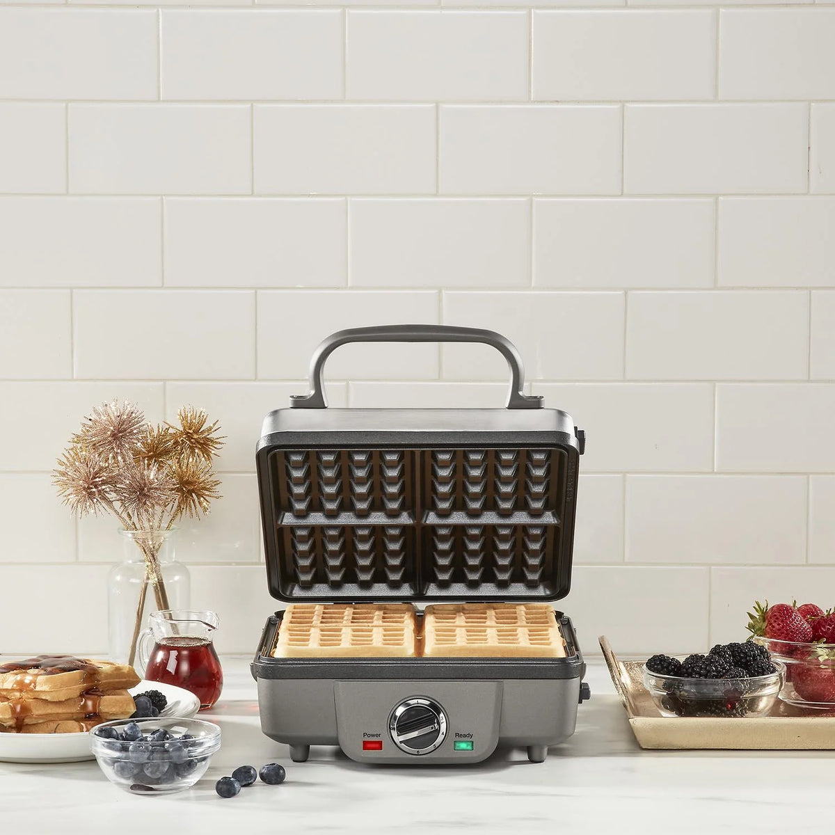 Belgian Waffle Maker with Pancake Plates Silver I8261