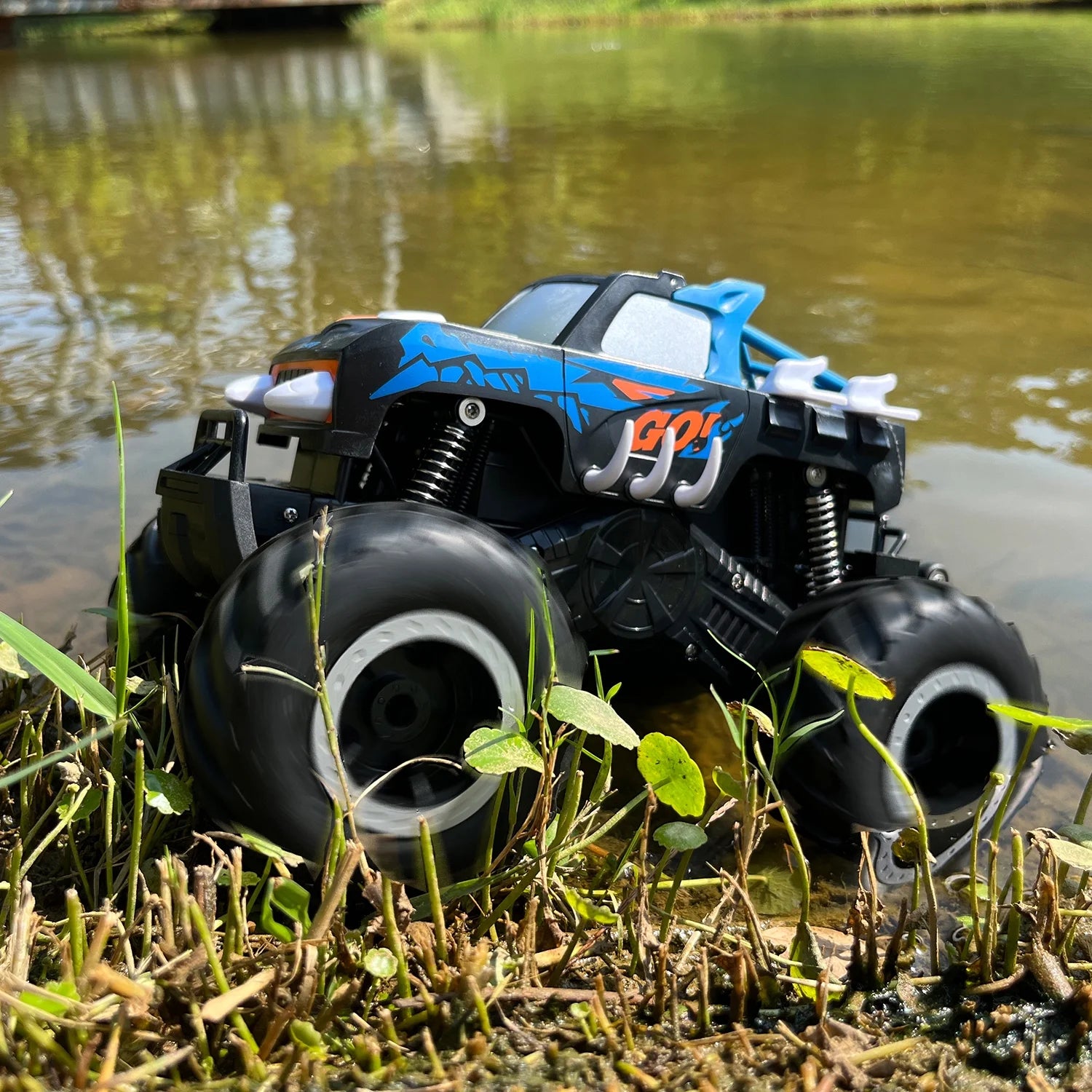 1:16 Scale 4WD RC Crawler Pick-Up Truck W787990