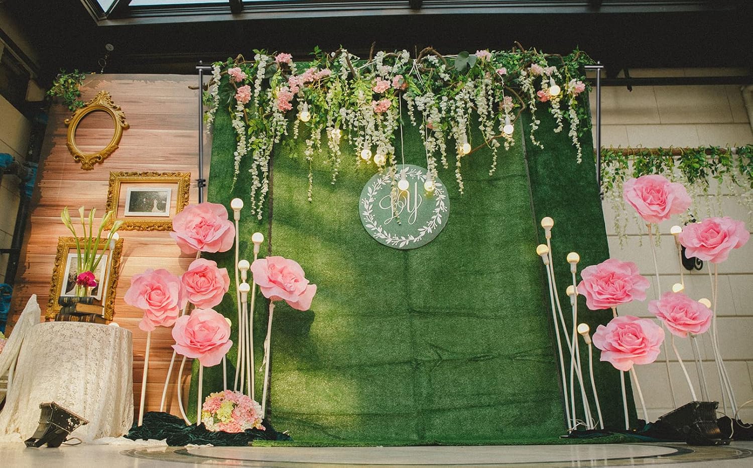 8 x 10ft Adjustable Photo Backdrop Stand with Carry Bag and 3 Clamps W4155