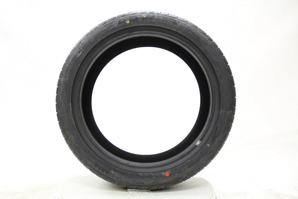 255/35ZR18 Performance Tire M571034