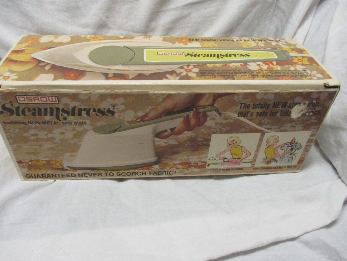 Vintage Fabric Steam Iron M829