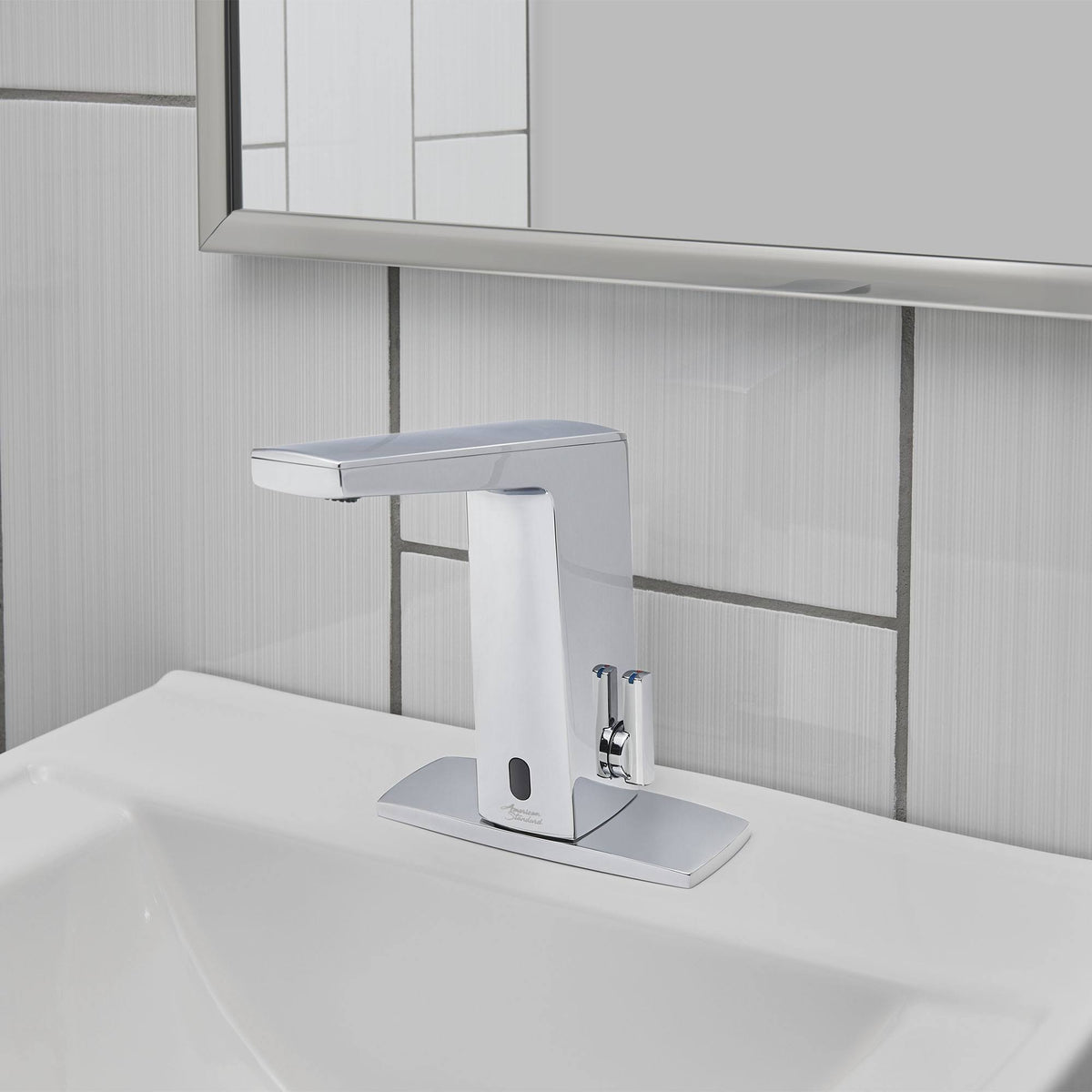 Polished Chrome Faucet 0.35 GPM W5407