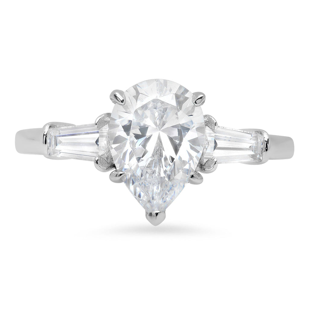 18K White Gold Three-Stone Diamond Engagement Ring Q146621