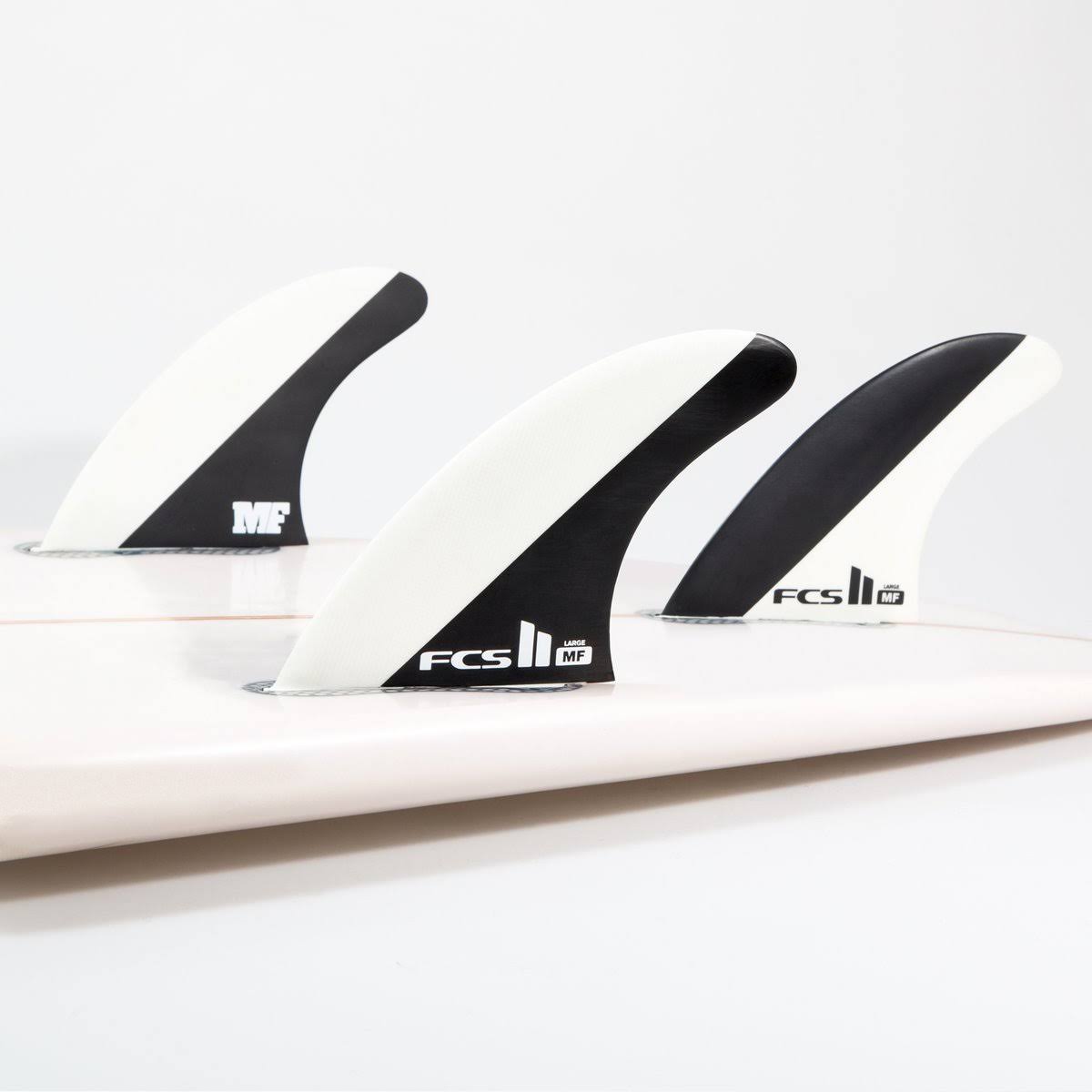 Tri Fin Set Black/White Medium C380991