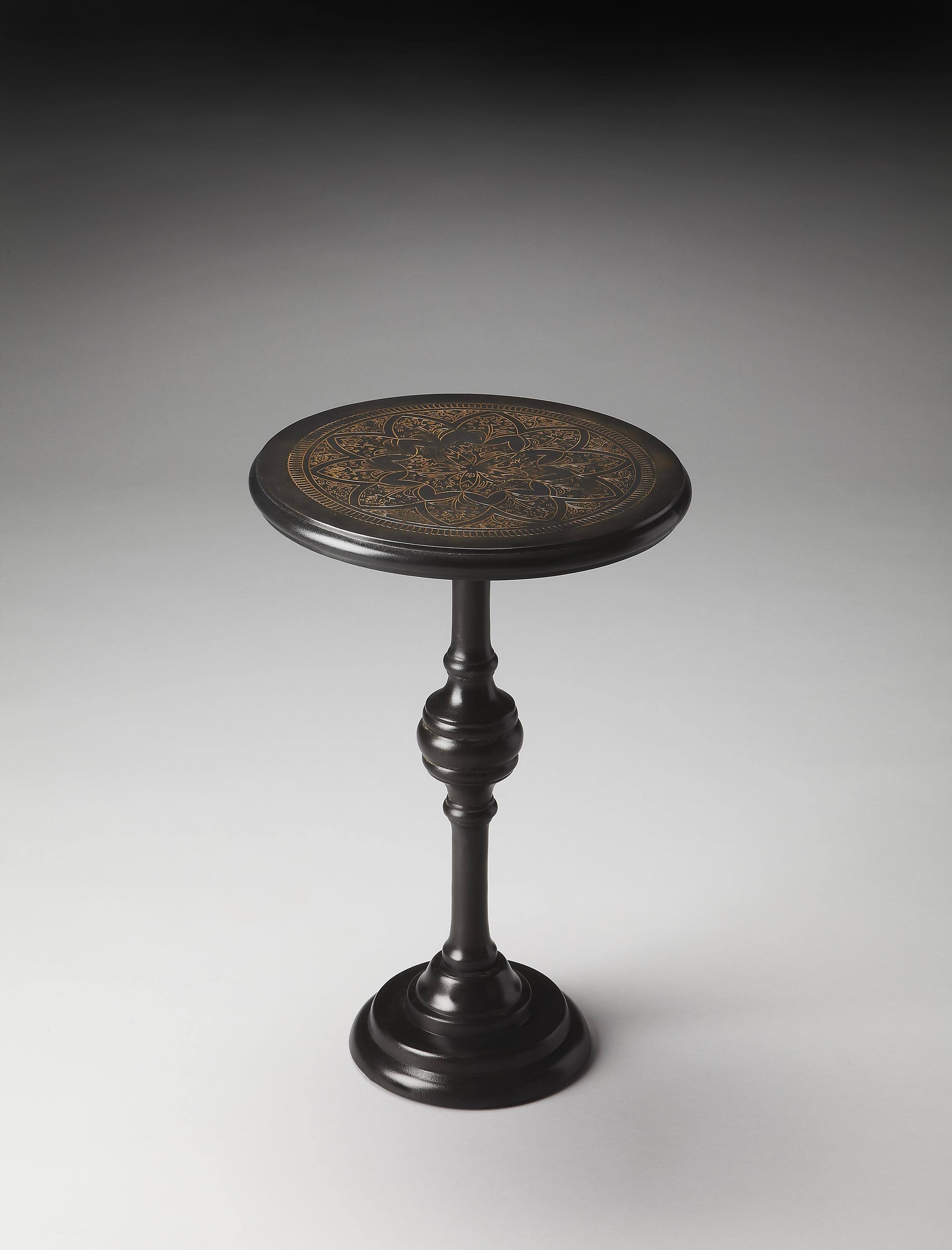 Metal Accent Table K14060
