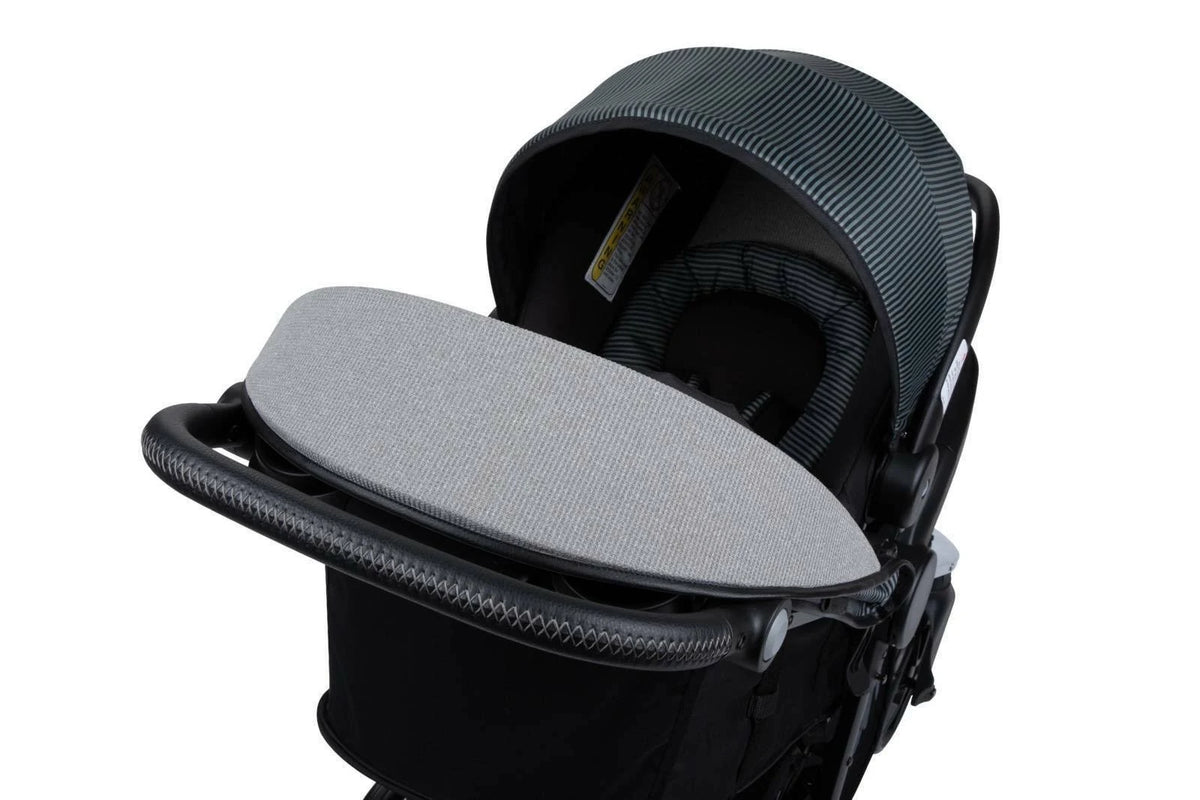 Gray Travel System Stroller and Infant Car Seat Y492