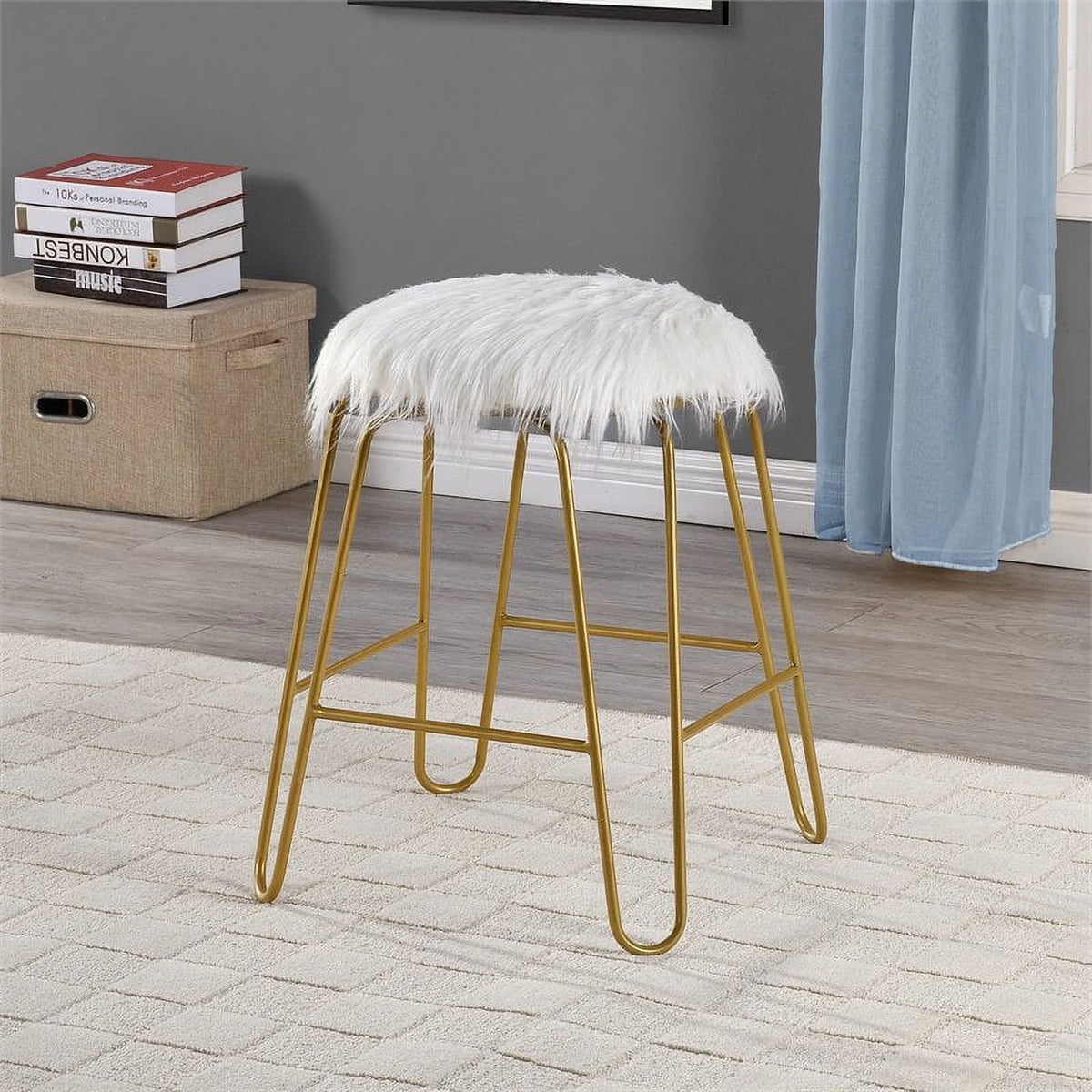 White Faux Fur and Gold Vanity Chair O1911