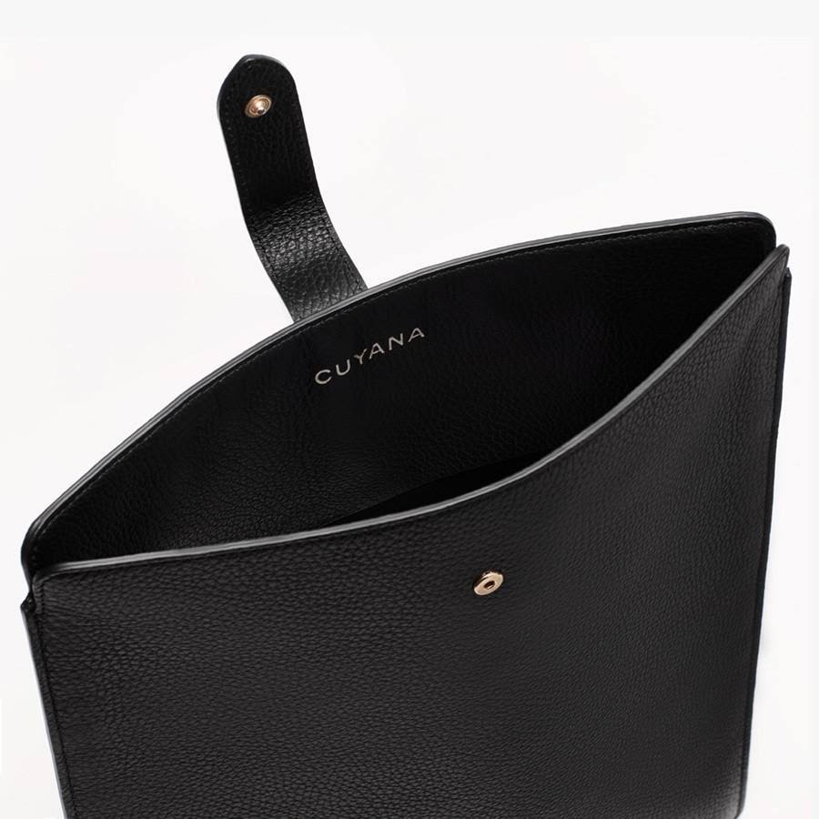 Black Pebbled Leather Inch A928